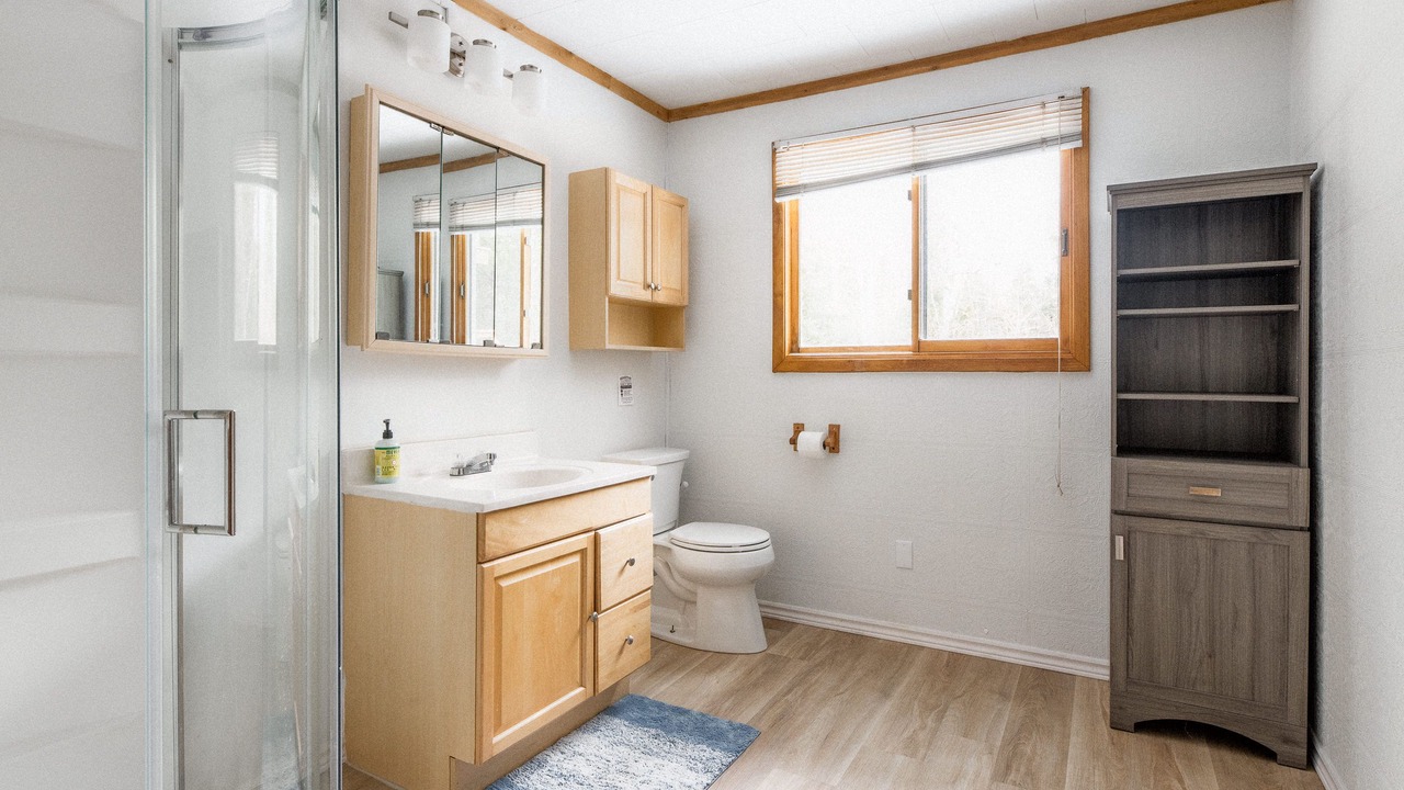 Photo of Bathroom in Tobermory