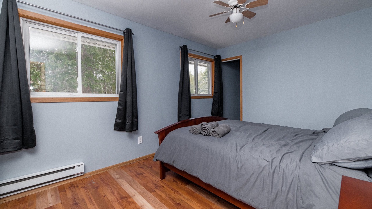 Photo of Bedroom in Tobermory
