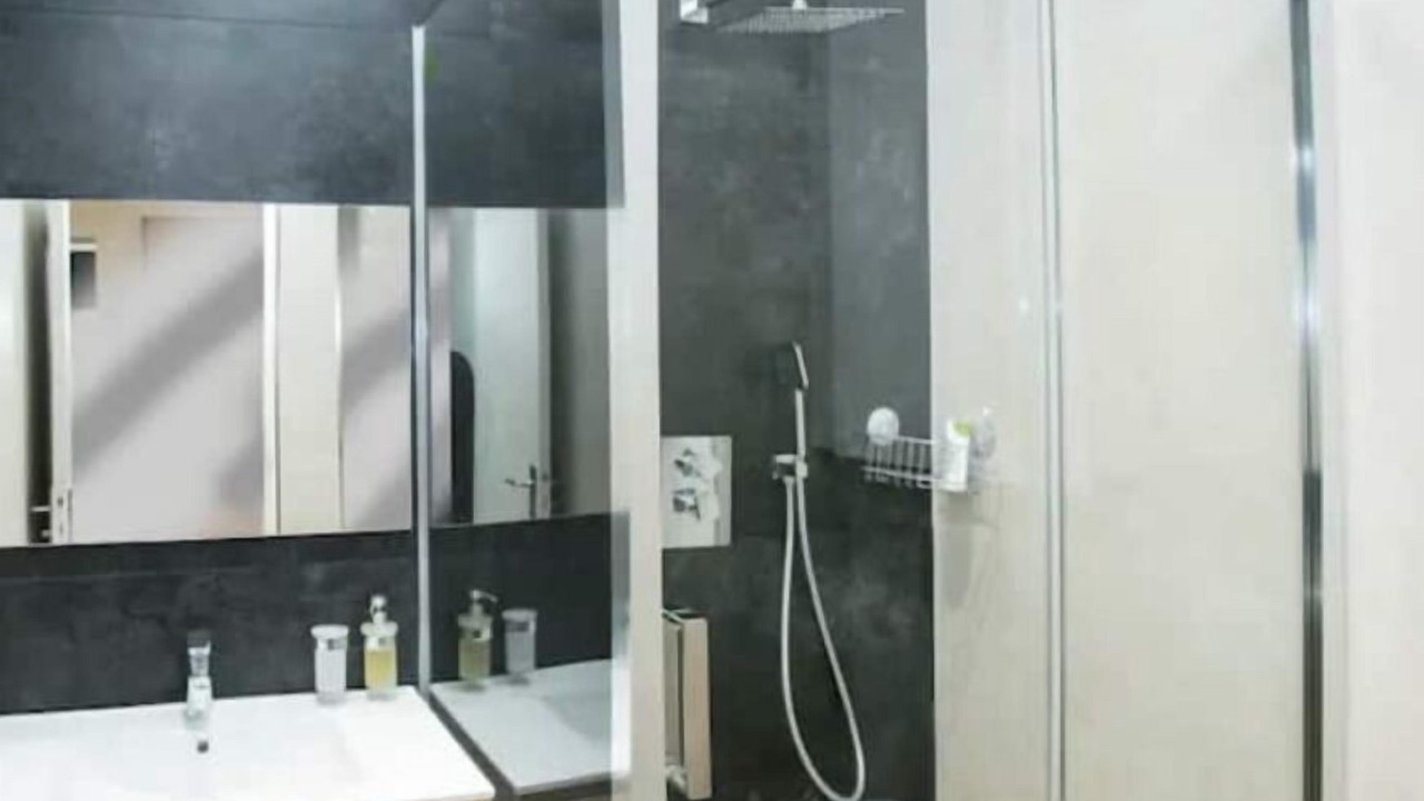 Photo of Bathroom in Chaussee-d'Antin