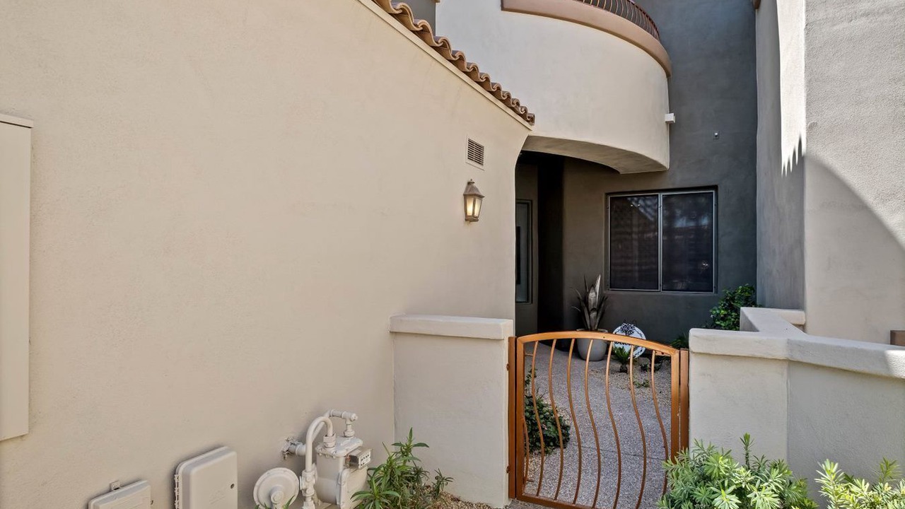 Photo of Patio Balcony in Talon Retreat