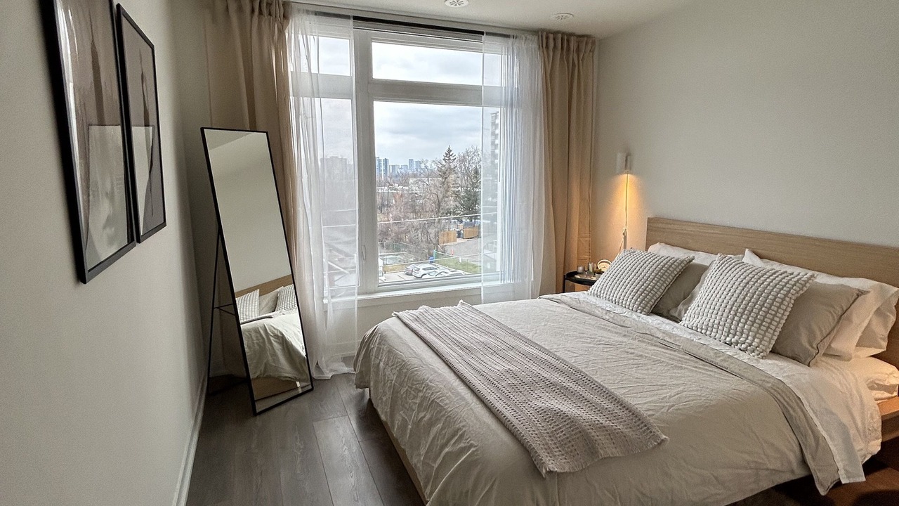 Photo of Bedroom in Brookhaven - Amesbury