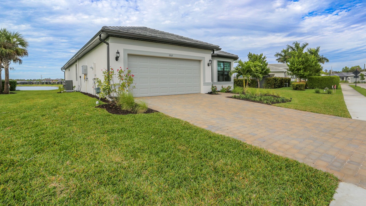 Photo of Outdoor in Naples