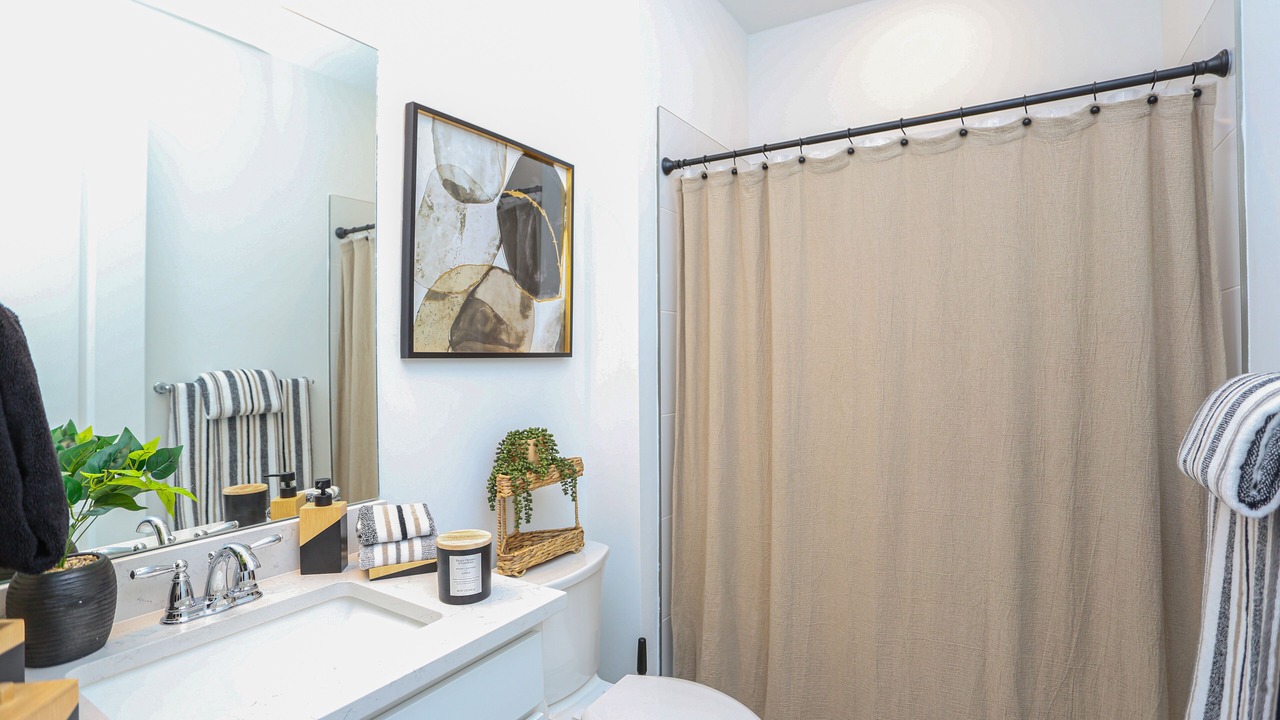 Photo of Bathroom in Naples
