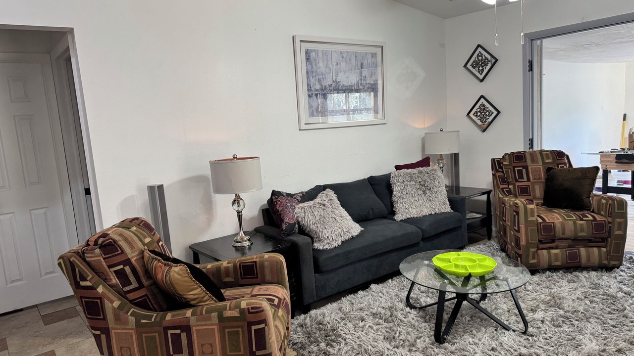 Photo of Livingroom in Riverview
