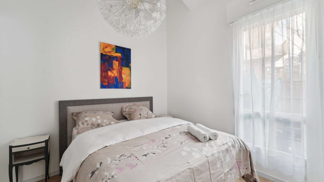 Photo of Bedroom in Asnieres-sur-Seine