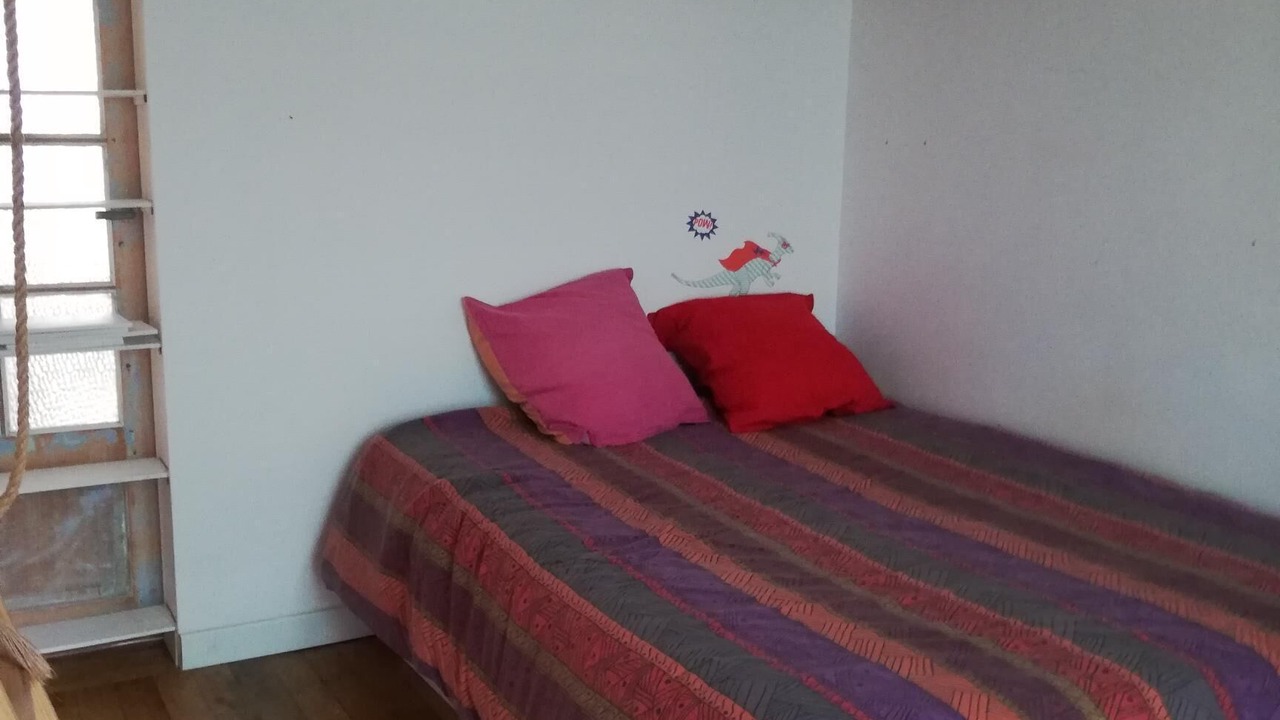 Photo of Bedroom in Aubervilliers