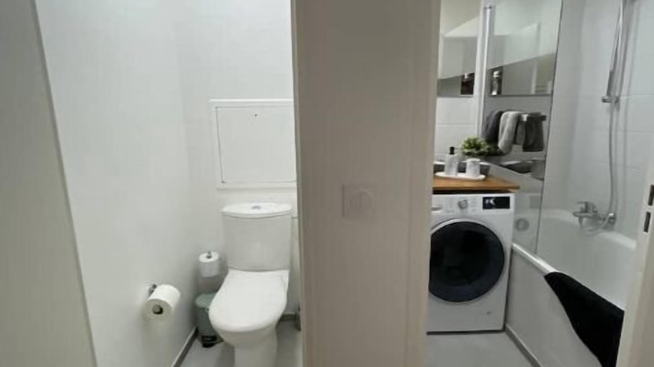 Photo of Bathroom in Parc-Nord