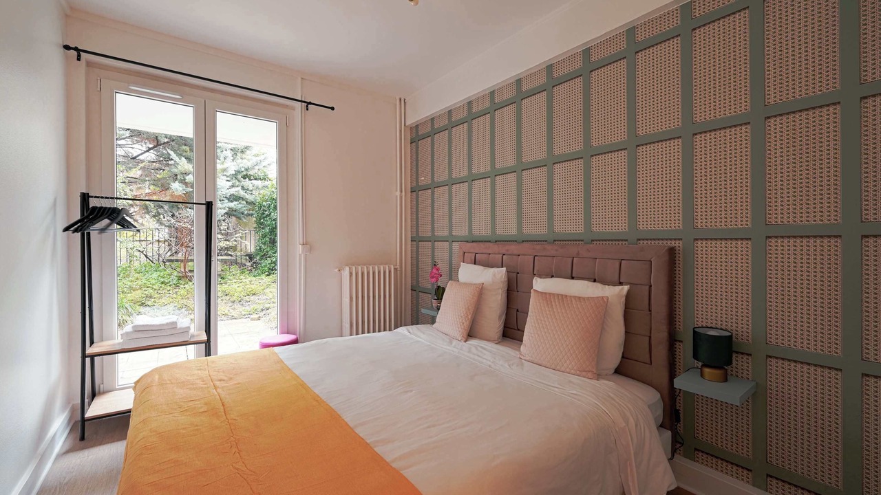 Photo of Bedroom in Issy-les-Moulineaux