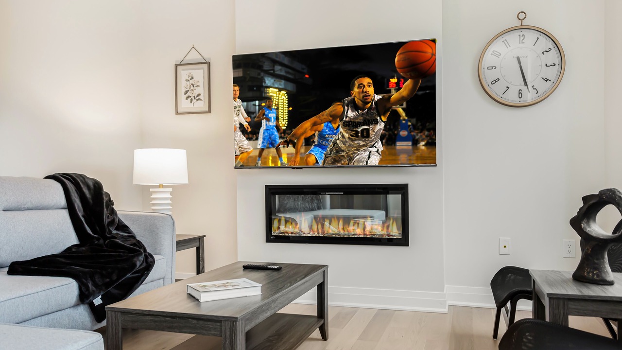 Photo of Livingroom in Oakville