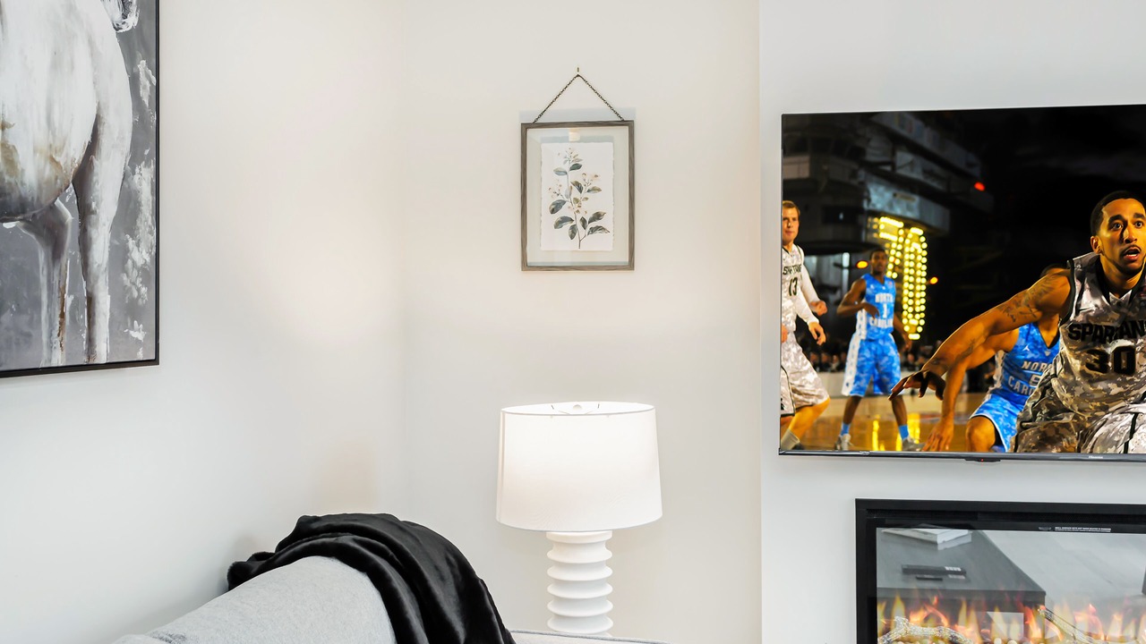 Photo of Livingroom in Oakville