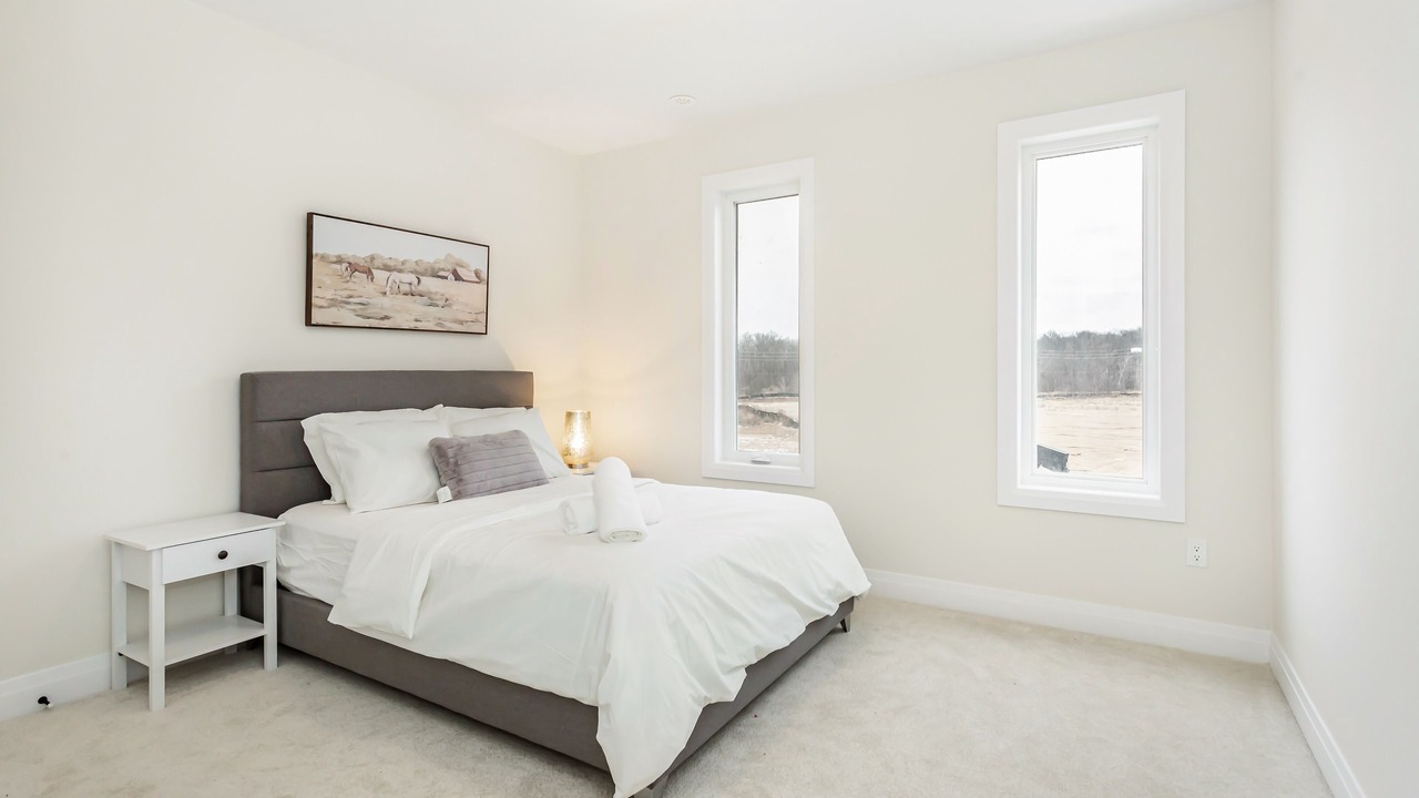 Photo of Bedroom in Oakville