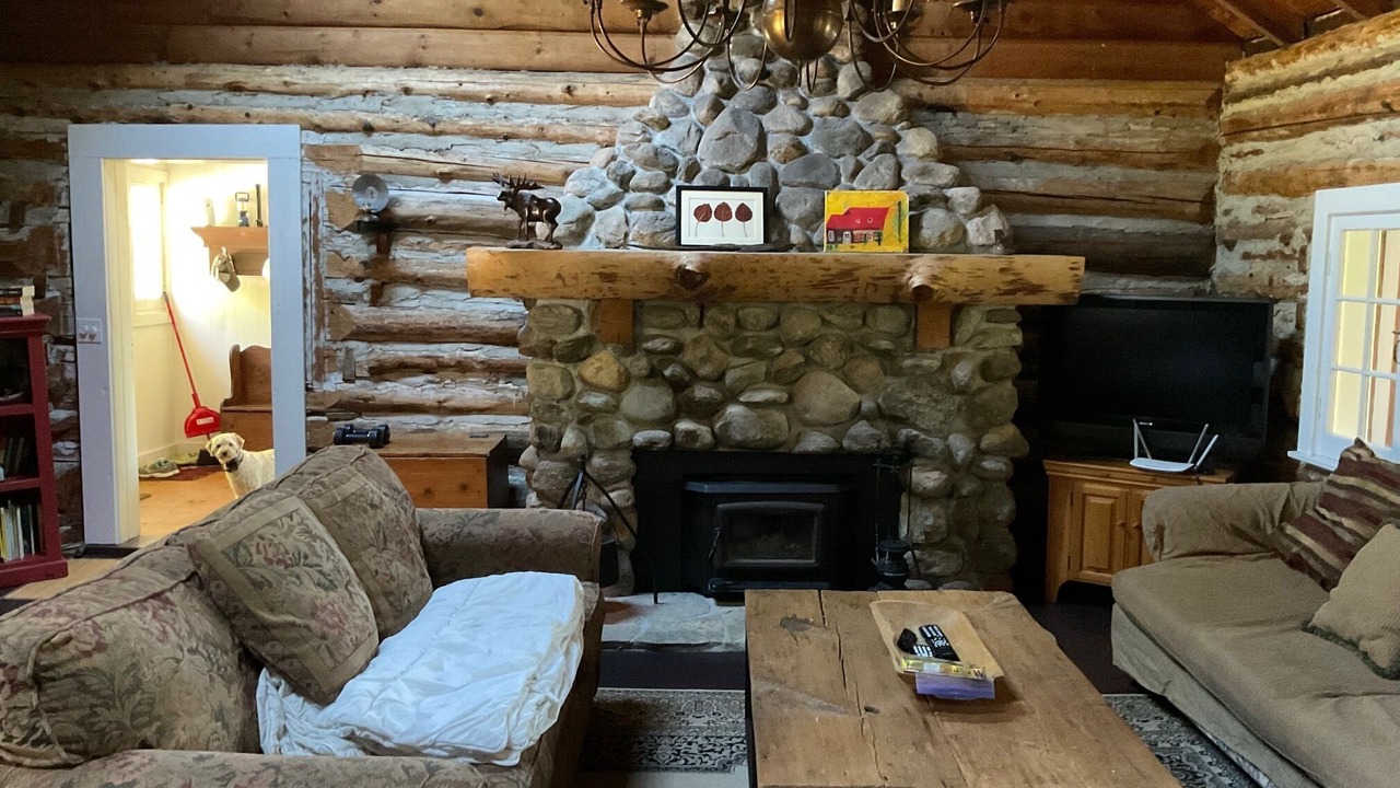 Photo of Livingroom in Washago