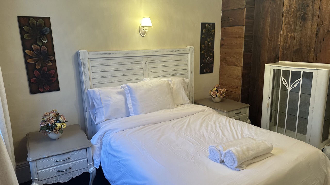 Photo of Bedroom in Oro-Medonte
