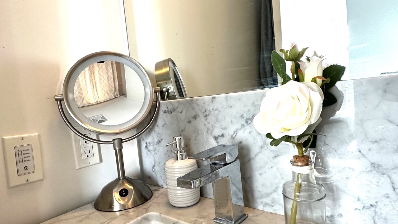Photo of Bathroom in Cabbagetown