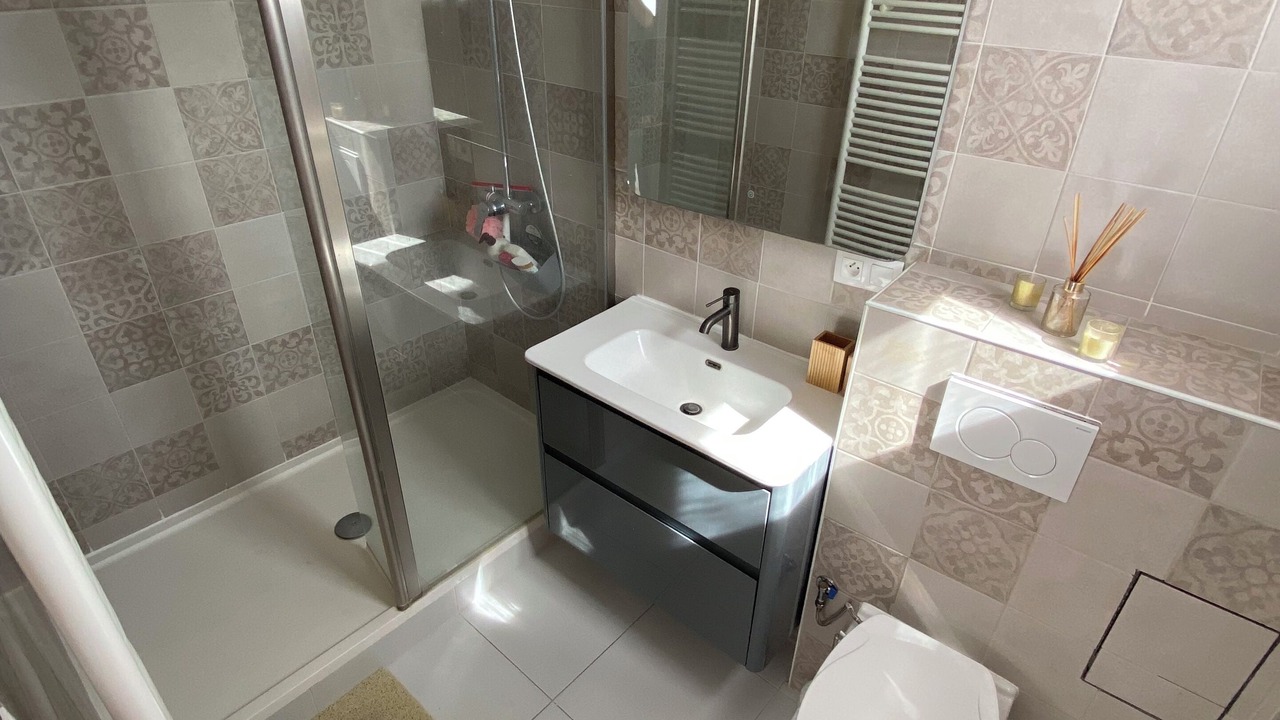 Photo of Bathroom in Drancy