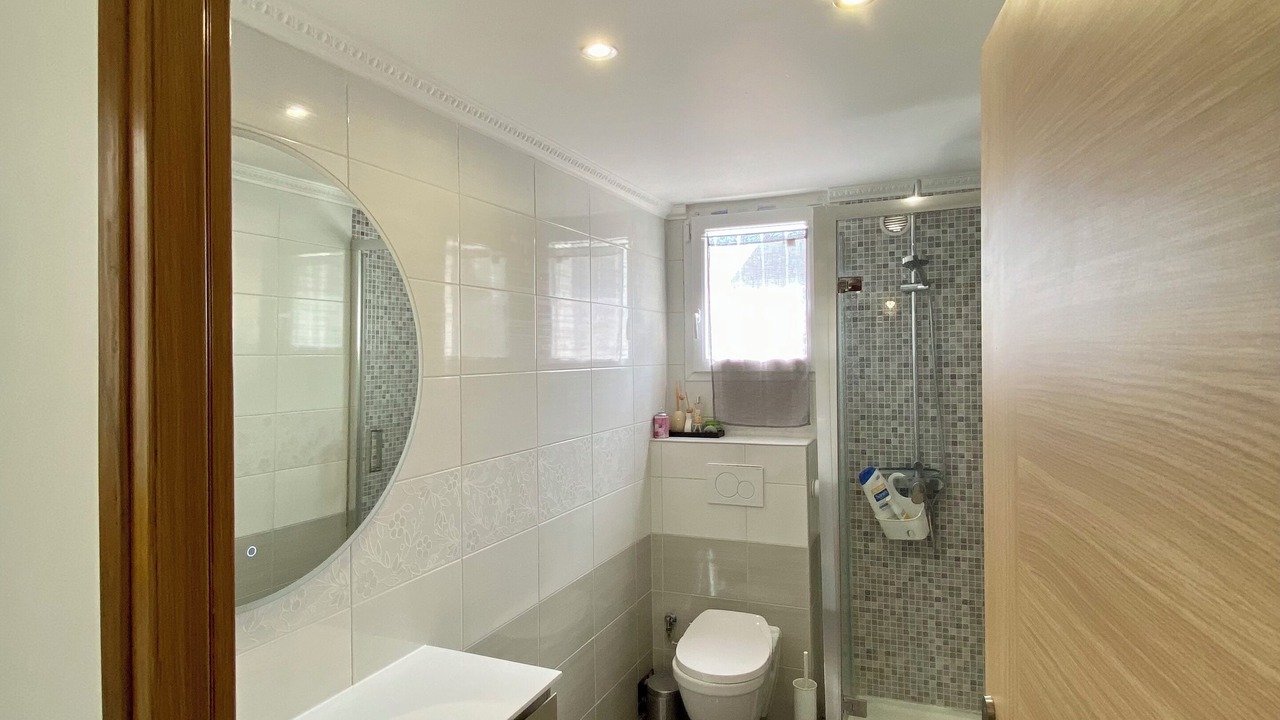 Photo of Bathroom in Drancy
