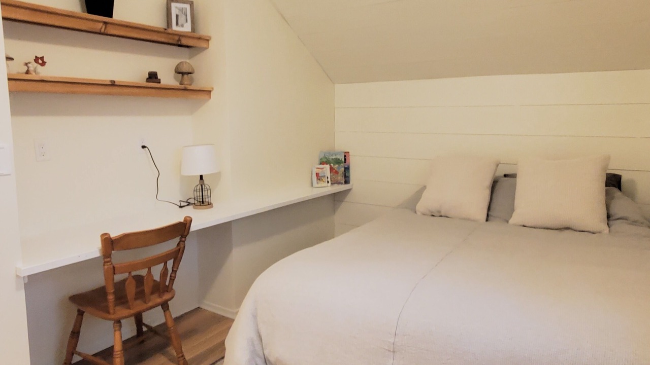 Photo of Bedroom in Central Huron