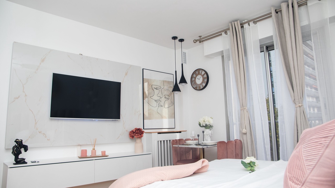 Photo of Bedroom in 19th Arrondissement