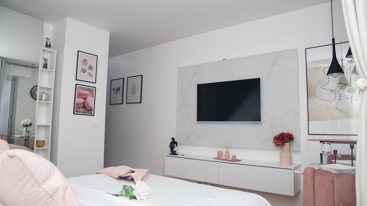 Photo of Bedroom in 19th Arrondissement