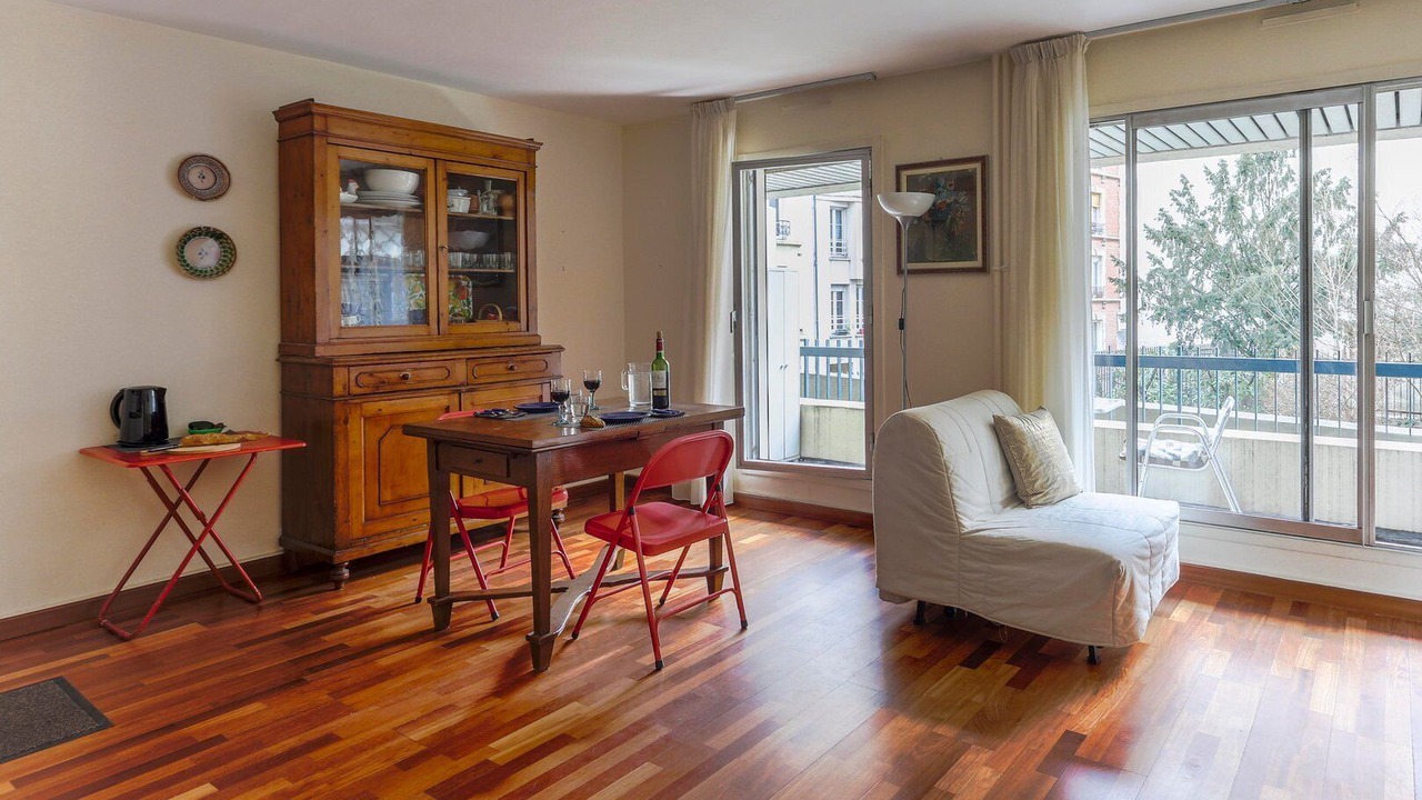 Photo of Livingroom in 19th Arrondissement