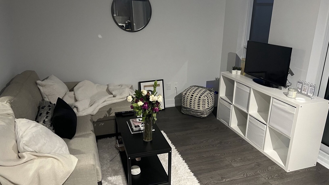 Photo of Livingroom in Durham Region