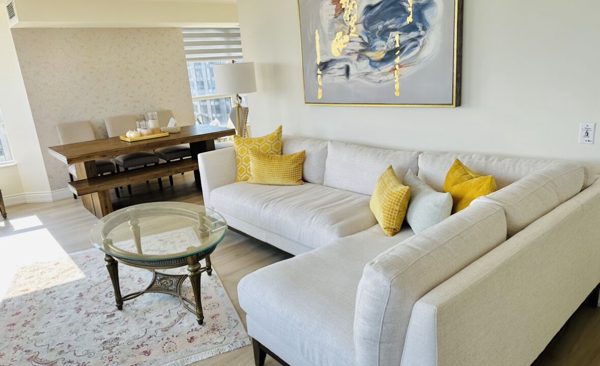 Photo of Livingroom in Willowdale