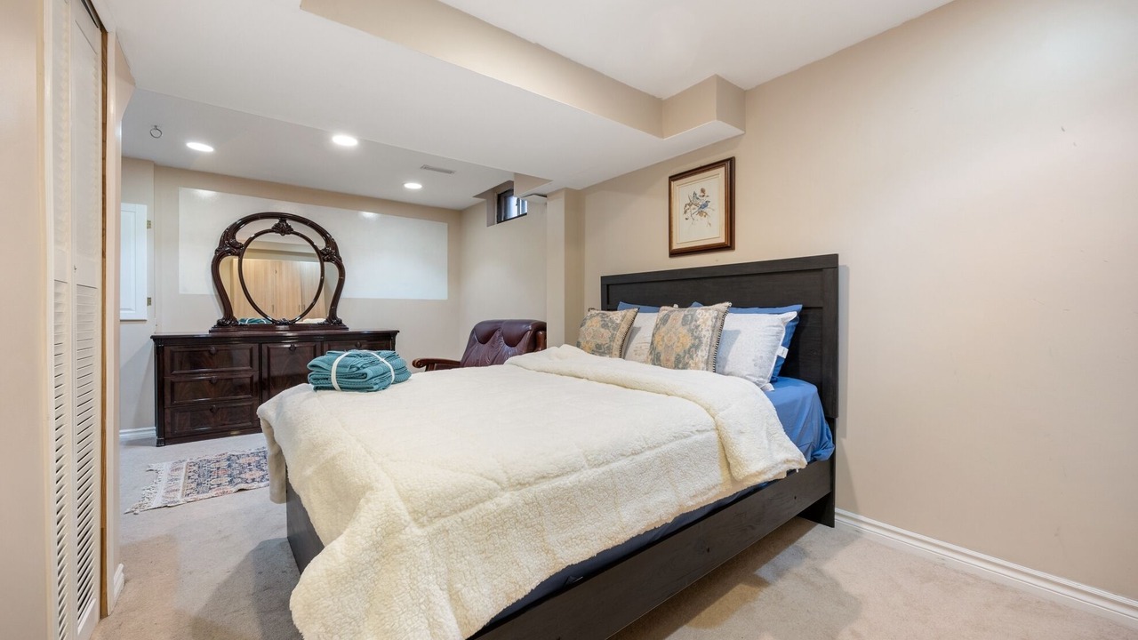 Photo of Bedroom in Aurora