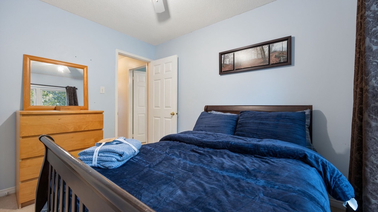 Photo of Bedroom in Aurora
