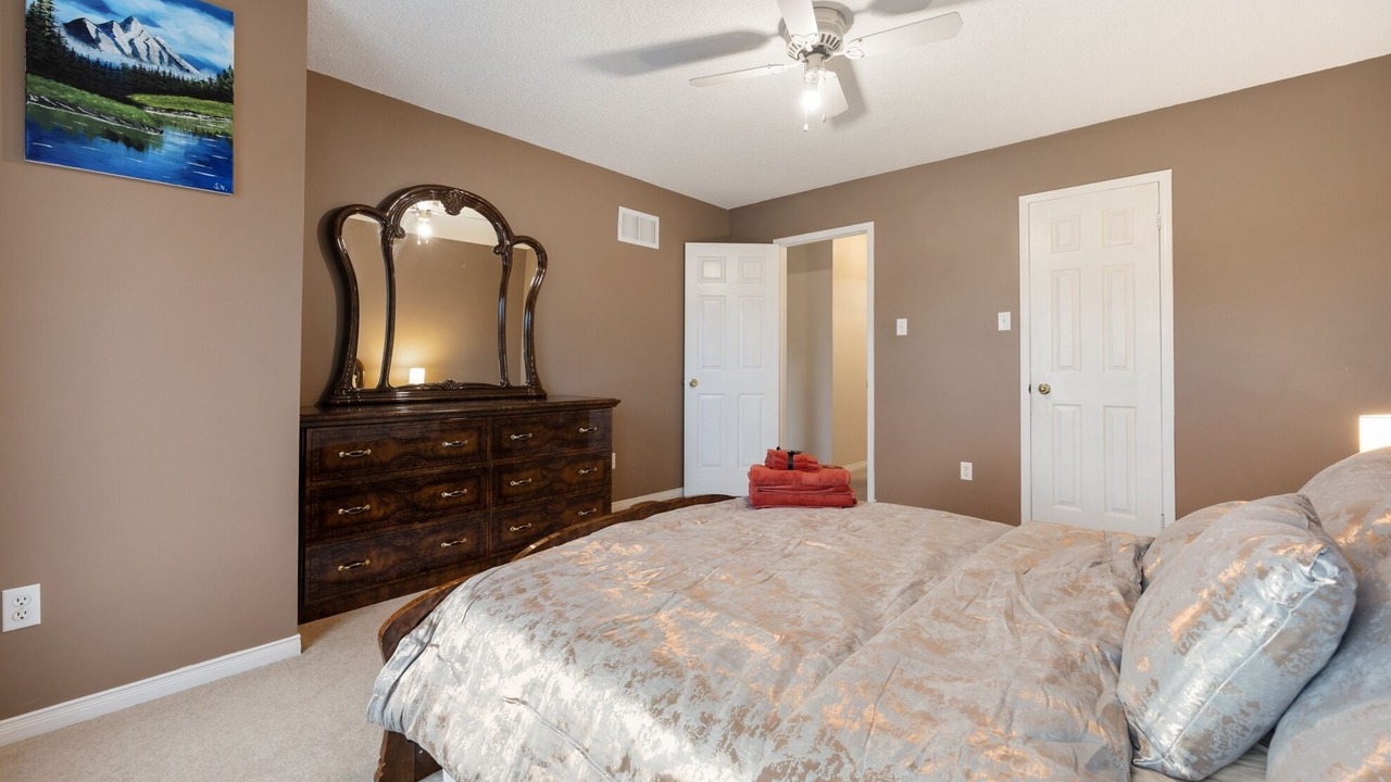 Photo of Bedroom in Aurora
