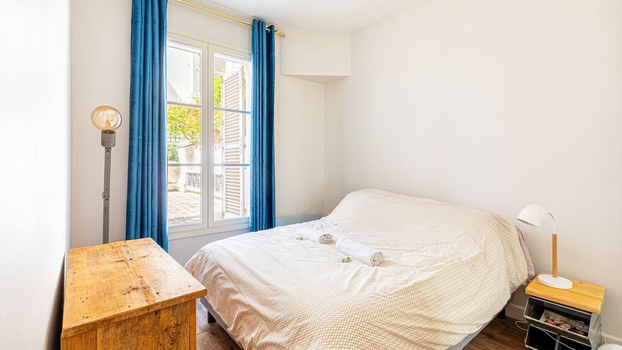 Photo of Bedroom in Notre-Dame-des-Champs