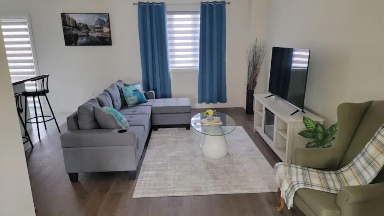 Photo of Livingroom in Penetanguishene