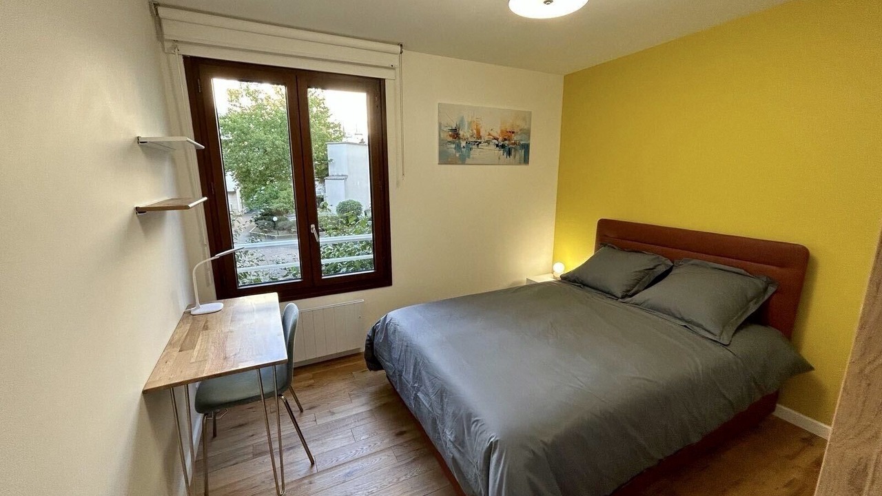 Photo of Bedroom in Charenton-le-Pont
