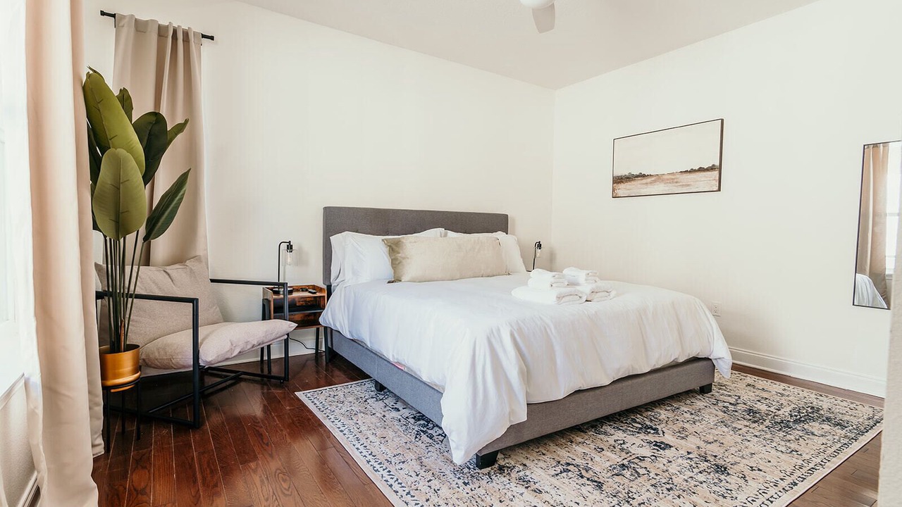 Photo of Bedroom in Dixieland