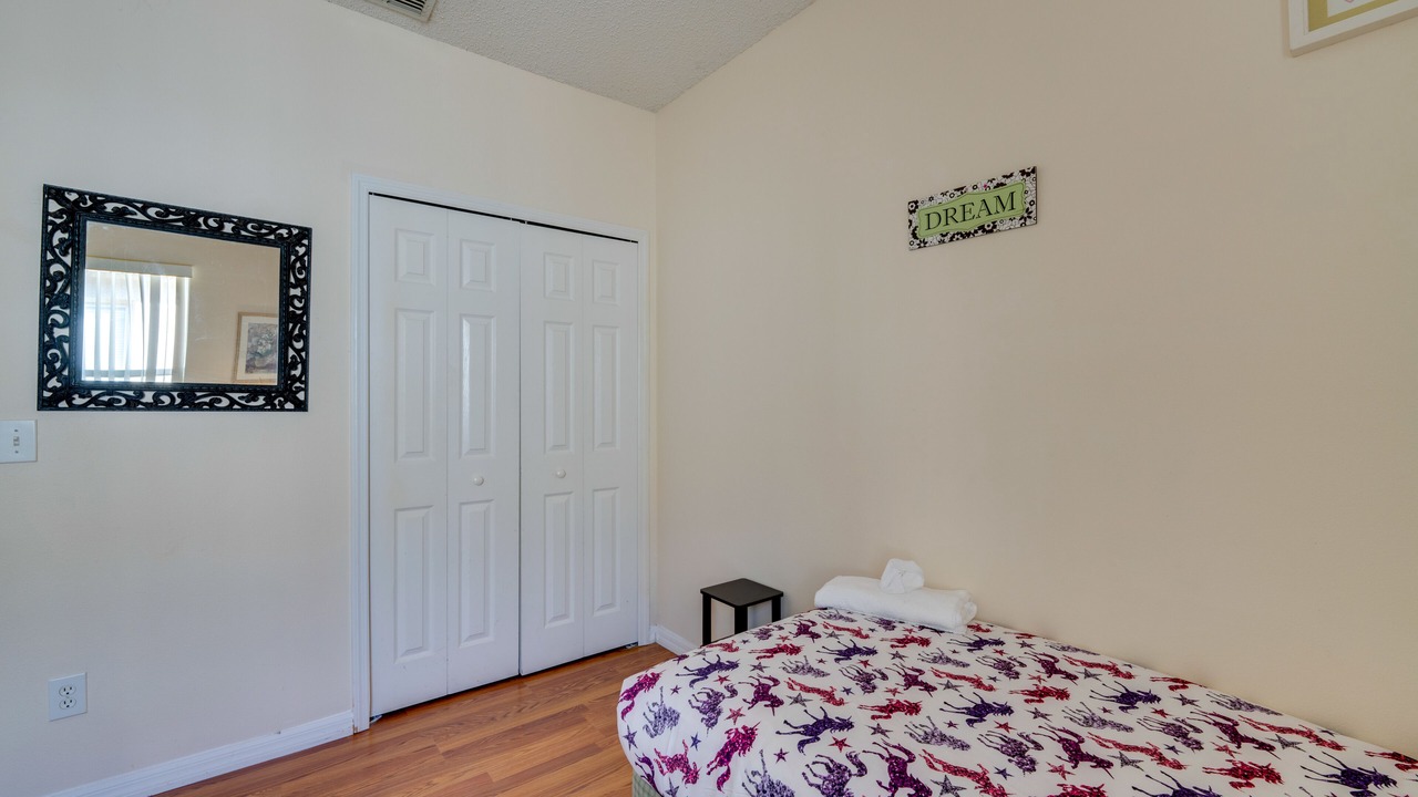 Photo of Bedroom in Sunset Ridge