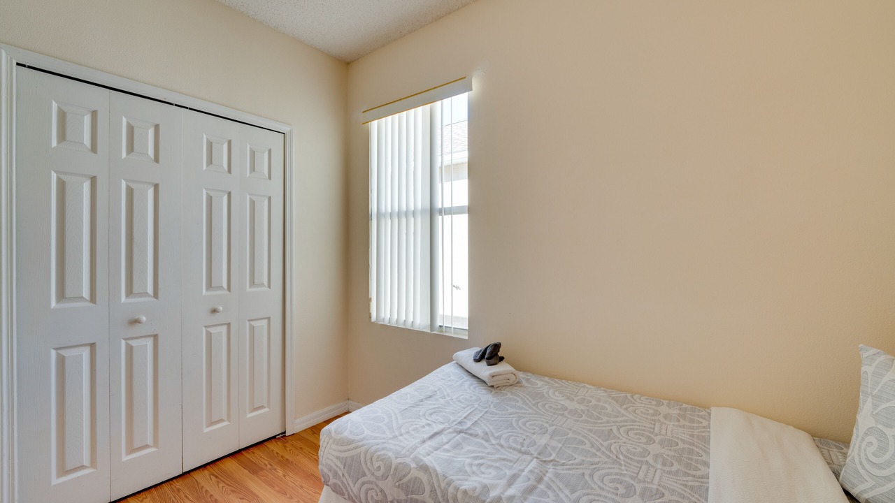 Photo of Bedroom in Sunset Ridge