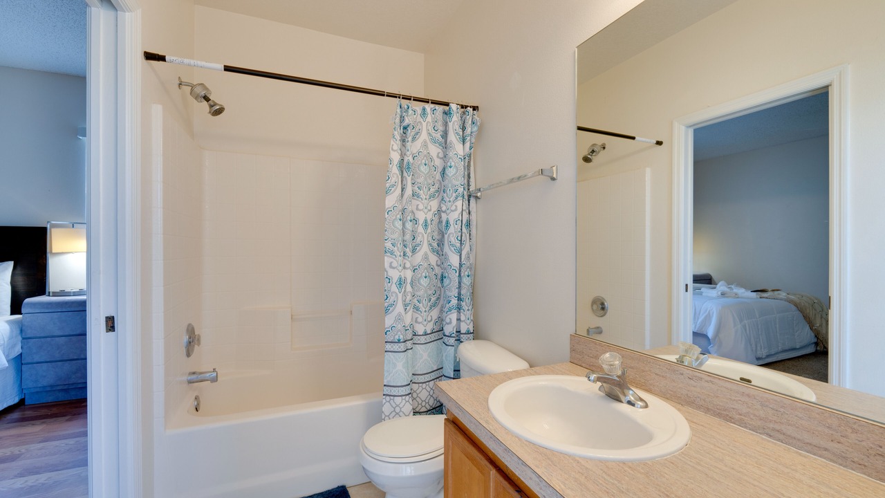 Photo of Bathroom in Sunset Ridge