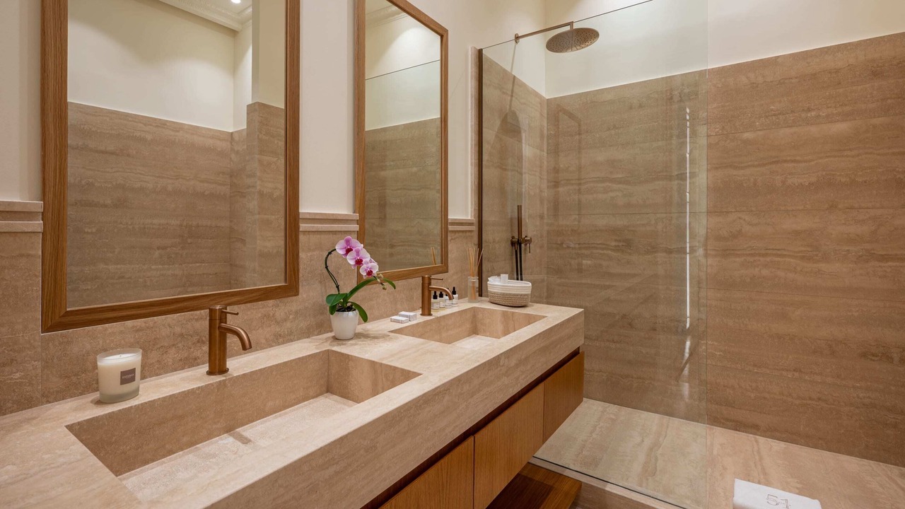 Photo of Bathroom in Champs-Elysees