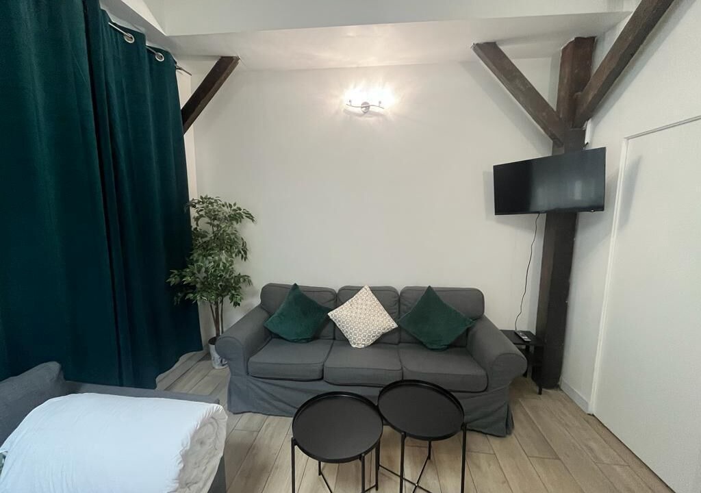 Photo of Livingroom in Charonne