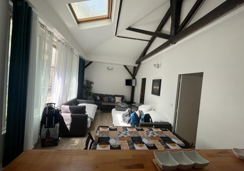Photo of Livingroom in Charonne