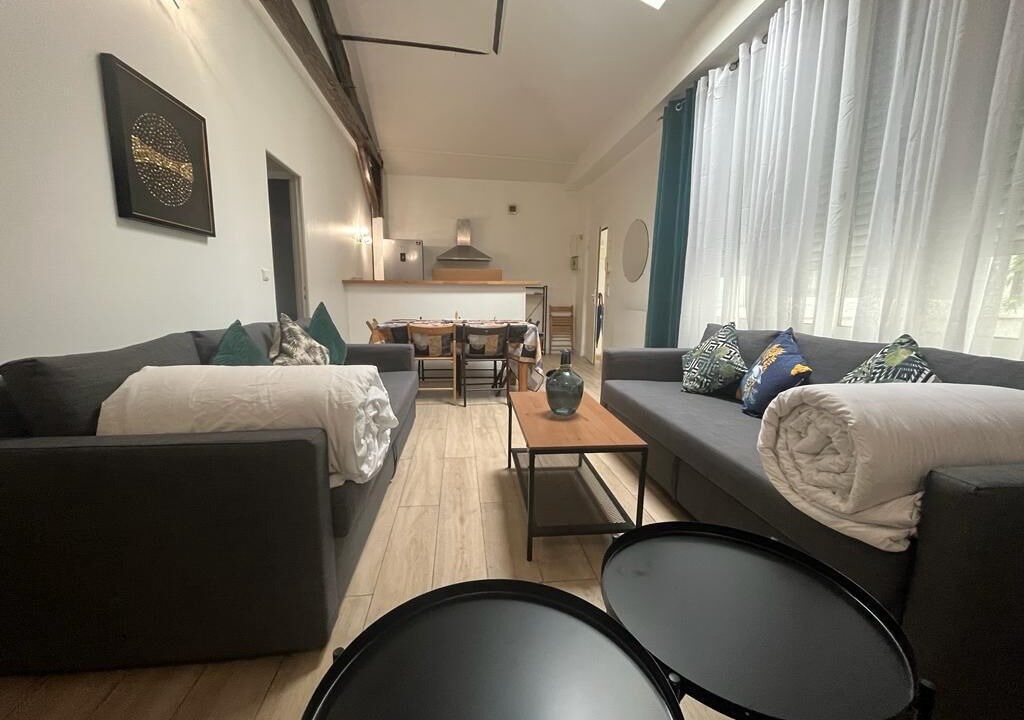 Photo of Livingroom in Charonne