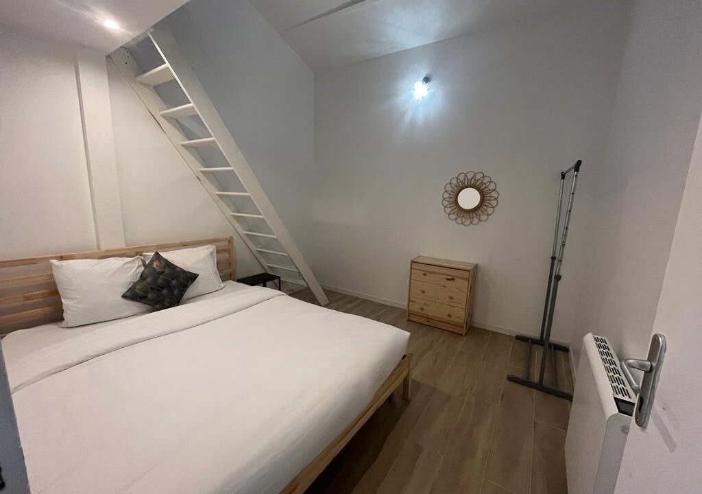 Photo of Bedroom in Charonne