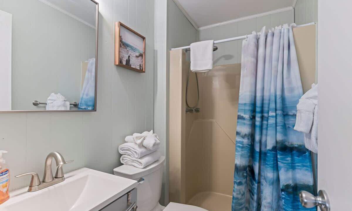 Photo of Bathroom in Caine Woods