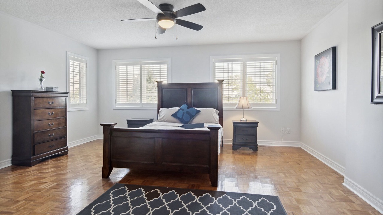 Photo of Bedroom in Richmond Hill