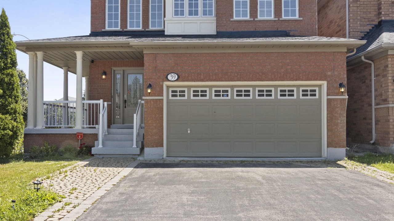 Photo of Outdoor in Richmond Hill