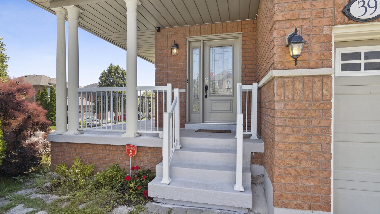 Photo of Outdoor in Richmond Hill