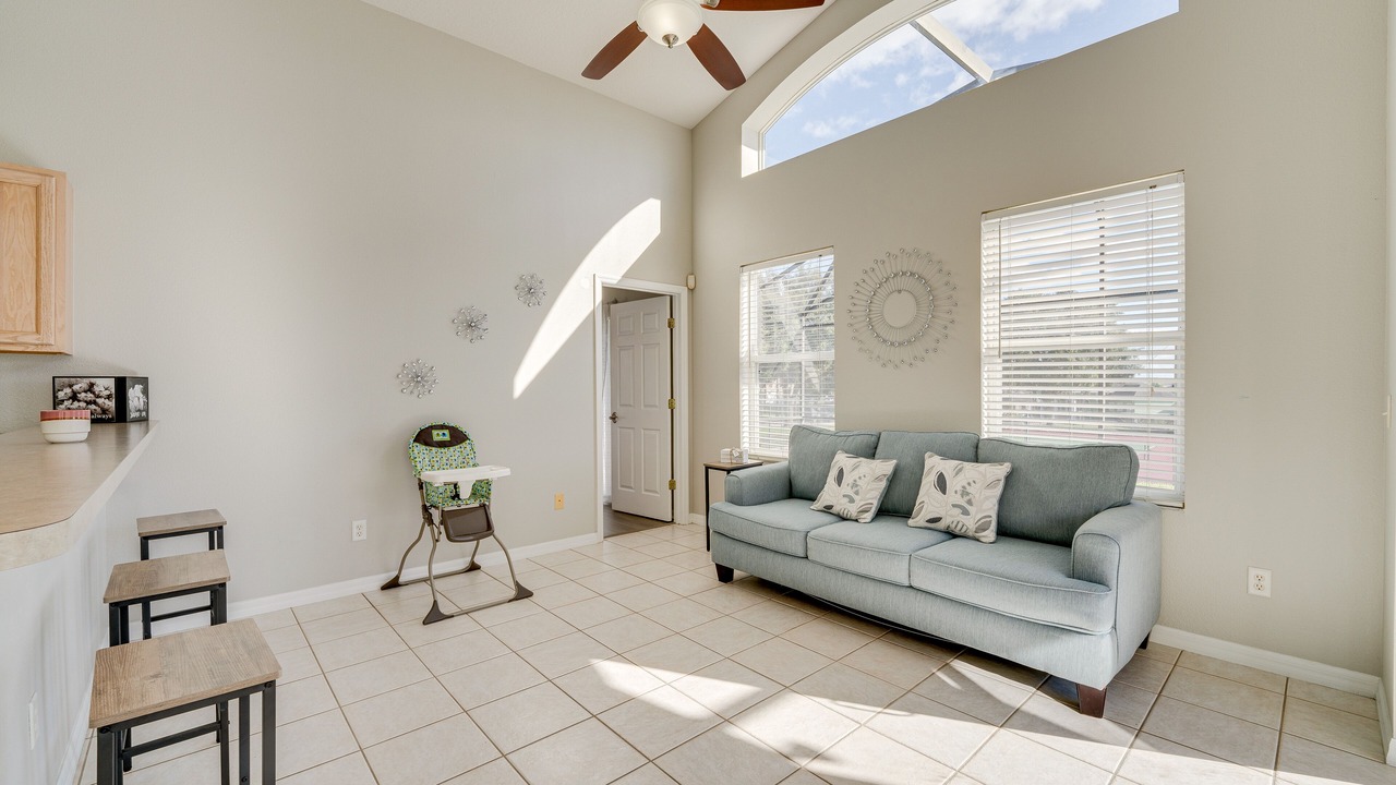 Photo of Livingroom in Tuscan Ridge