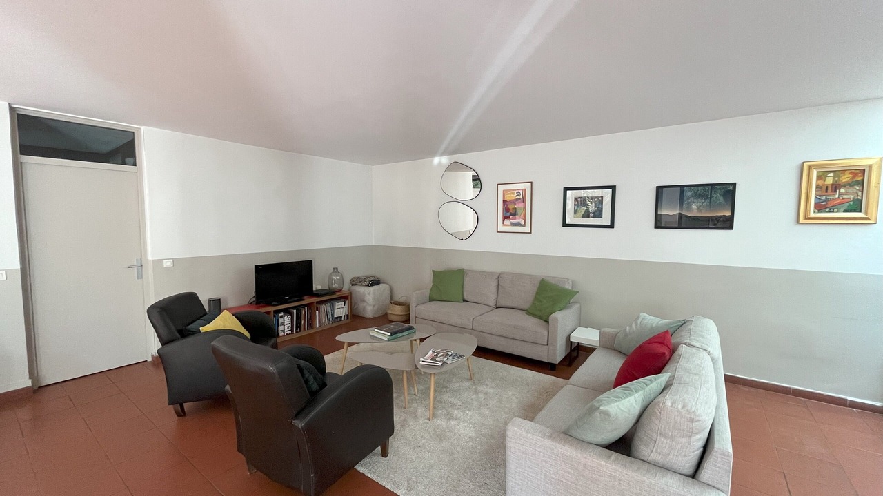 Photo of Livingroom in Issy-les-Moulineaux