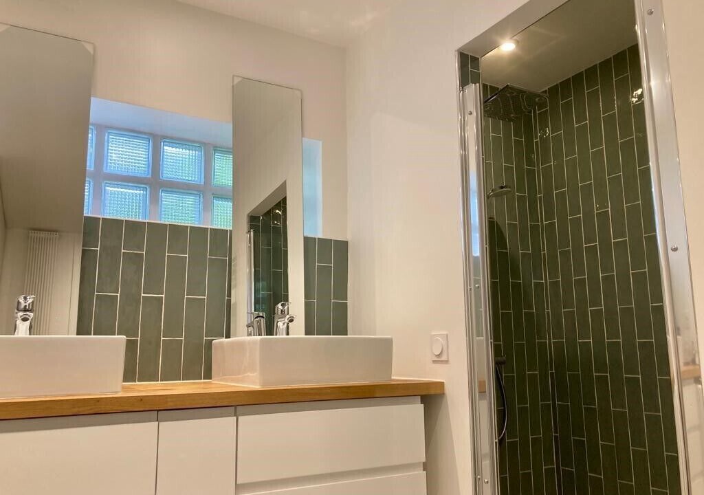 Photo of Bathroom in Issy-les-Moulineaux
