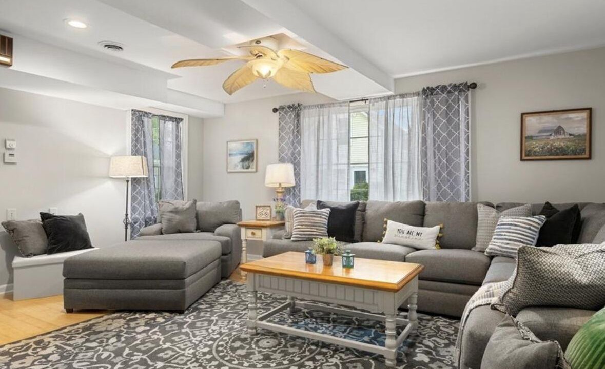 Photo of Livingroom in Verona Beach