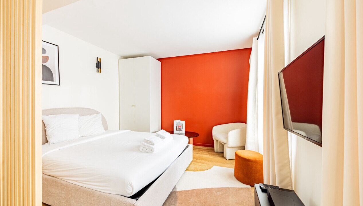 Photo of Bedroom in Notre-Dame-des-Champs